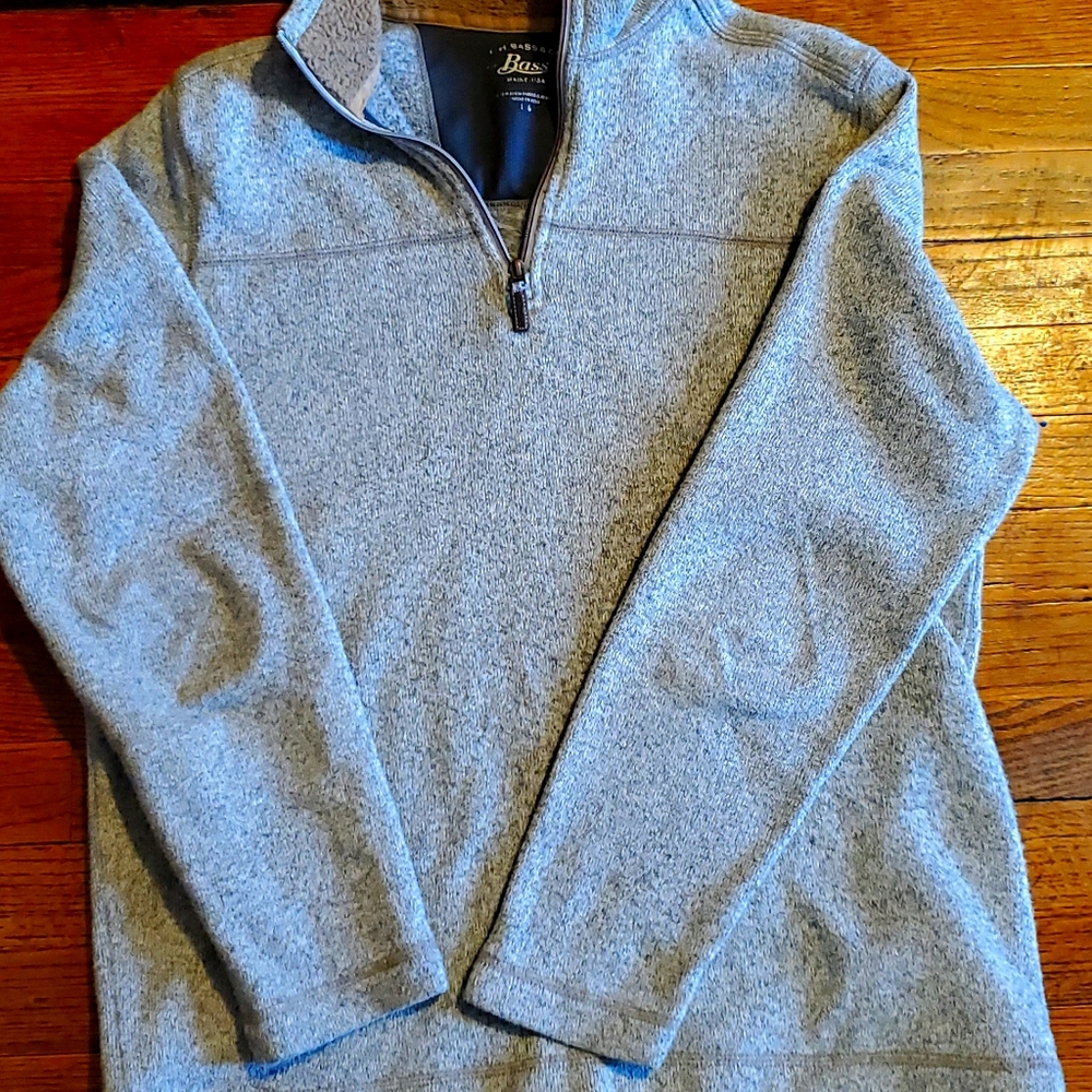 Men's sweater